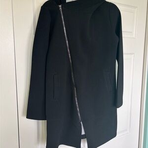 Cascade Collective Black Women's Jacket